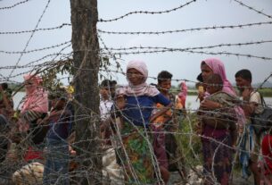 Rohingya Denied Entry to Maungdaw